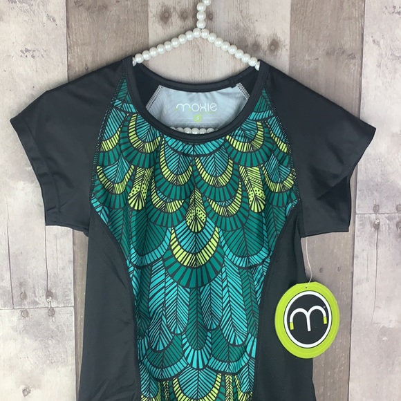 NWT Moxie Cycling Emerald Aqua & Lime Tee size Small - Picture 5 of 11